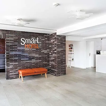 Smart Hotel