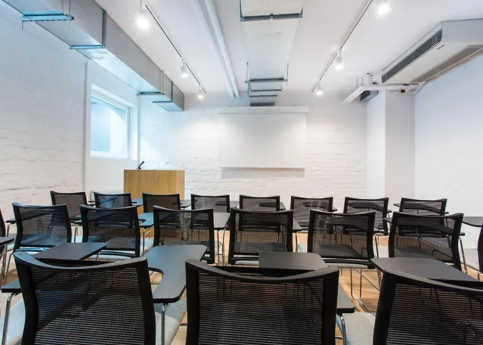 Hotell Smart Garnizon 2*