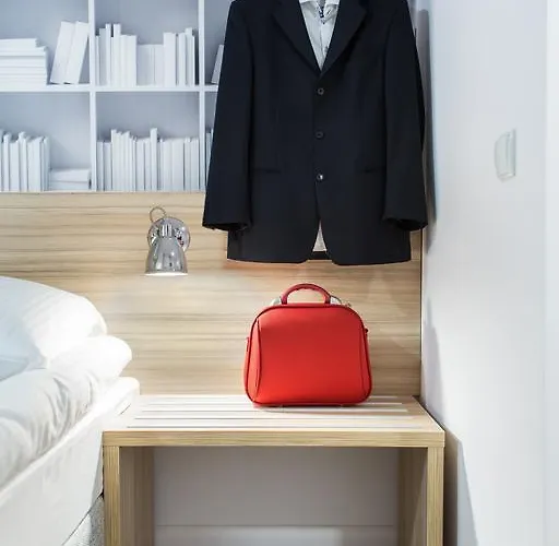 Smart Garnizon Hotell 2*