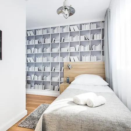 Smart Garnizon Hotel