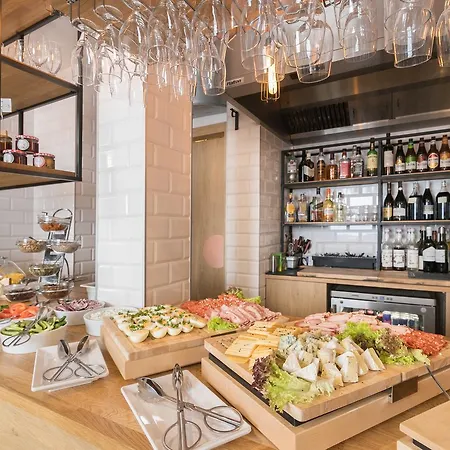 Smart Garnizon Hotel